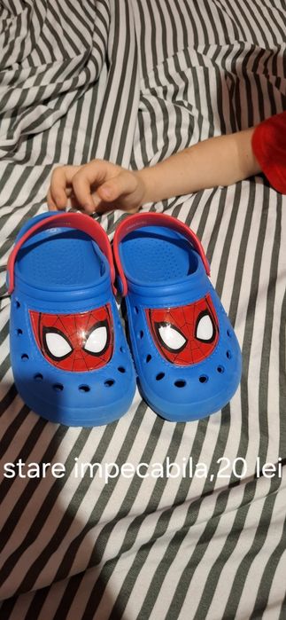 Papuci spiderman marimea 26/27