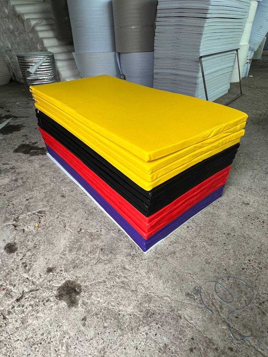 Спортивные и борцовские  маты и ковры