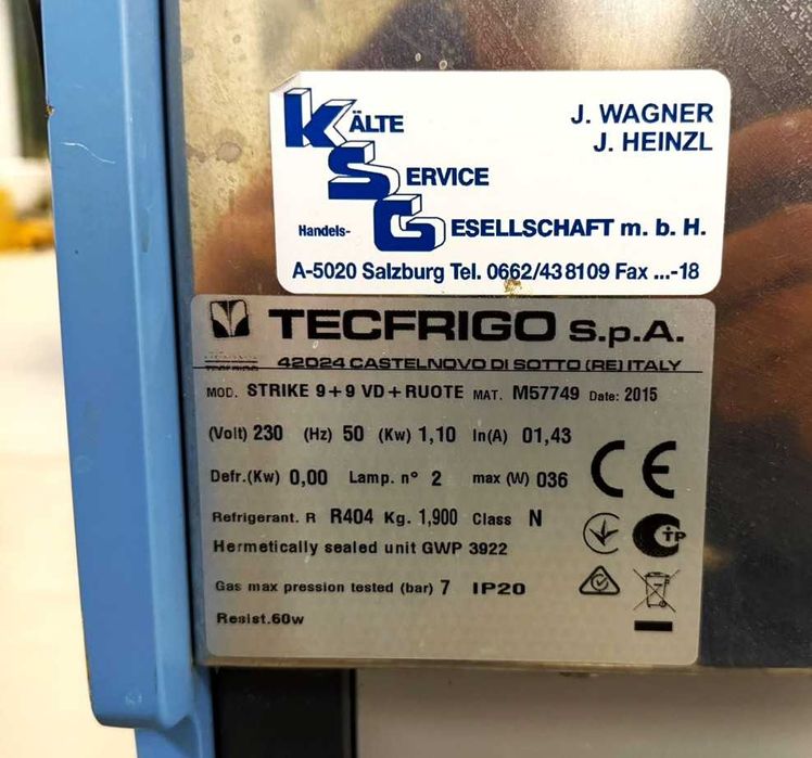 Професионални италиански витрини за сладолед в отлично състояние