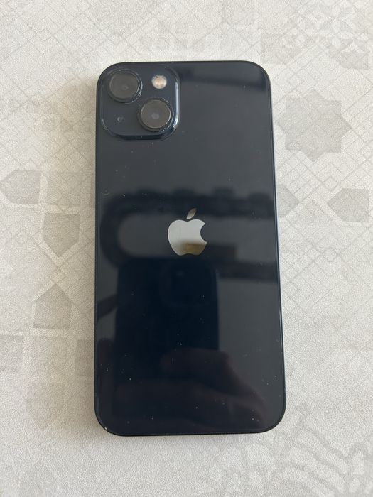 Продам iphone 13