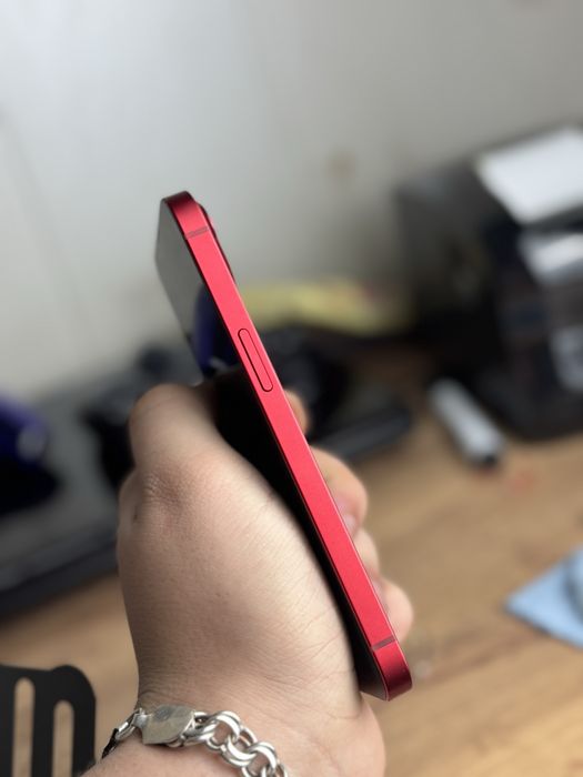 Айфон,IPhone 13 128gb 85% Product red