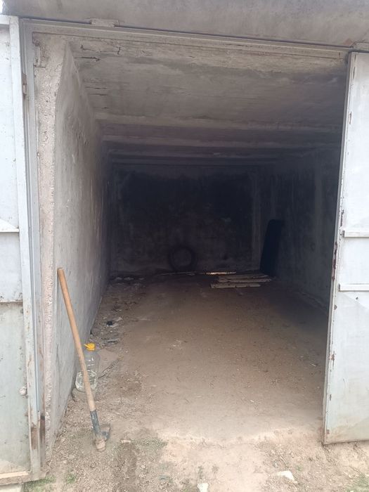 Дава се под наем Гараж / Паркомясто в Казанлък - 15 кв.м за 1785 € - Снимка #1