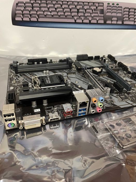 Placa baza Gigabyte B360 HD3P, lga1151, cpu gen 8 si 9, garantie, noi