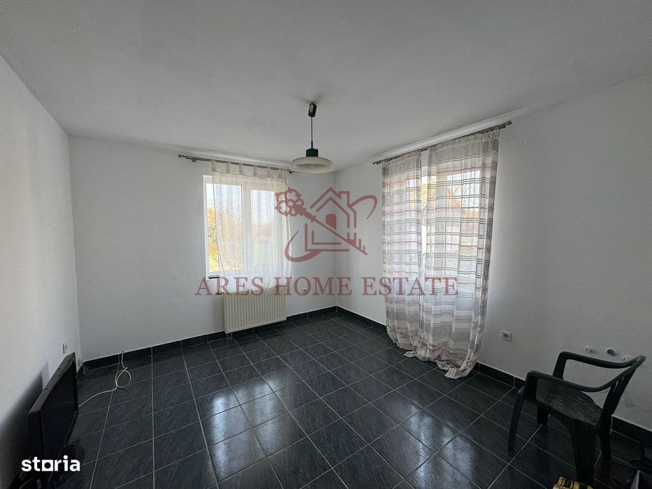 Casă 7 camere de vânzare/închiriere Izvin + anexă 90 mp- Comision 0