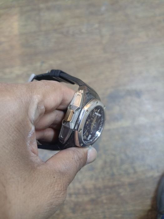 Модель часы #A/P
Механизм:на батарейках 
Ремешок:резиновые 
Стекло:мин