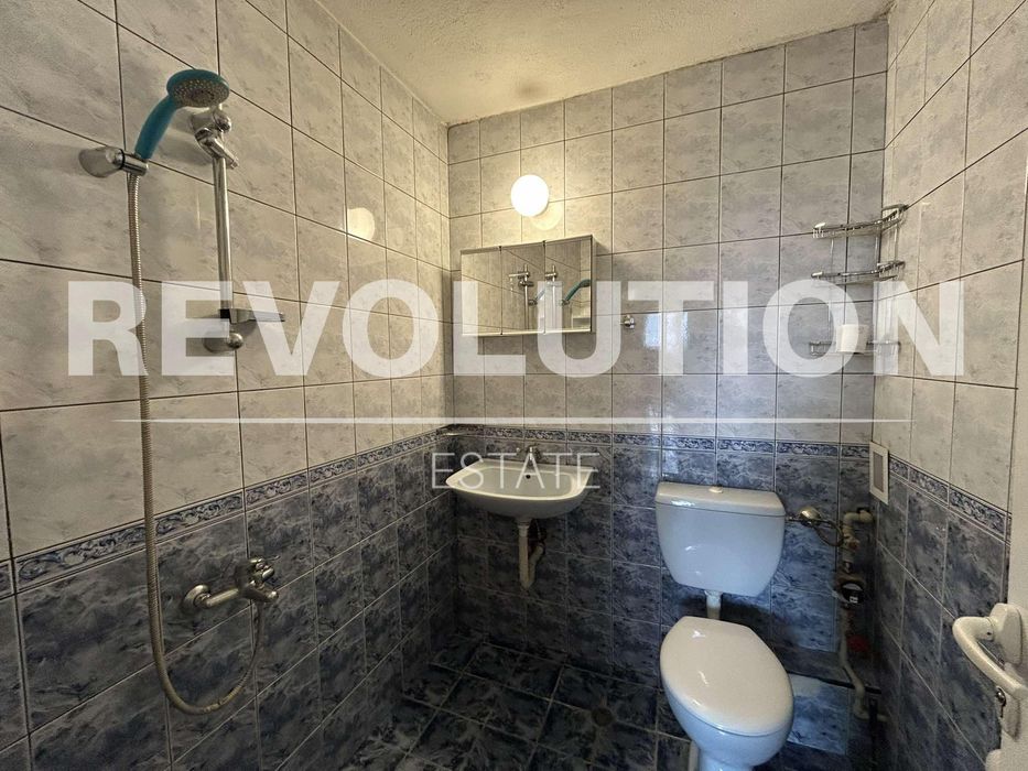 Двустаен апартамент в района на Бриз!