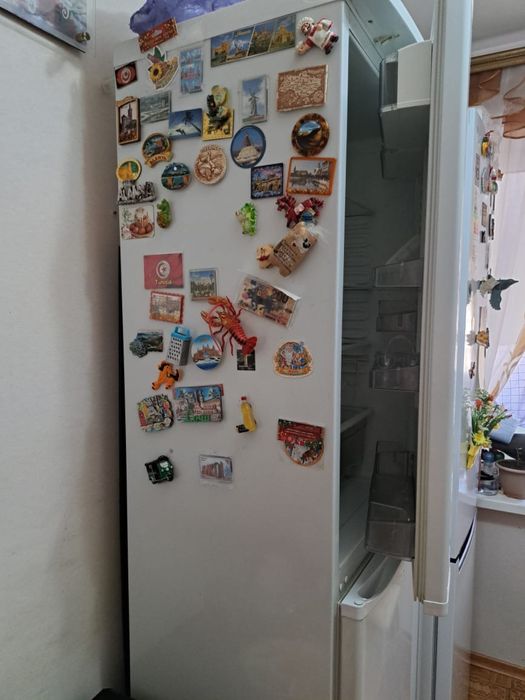 Продам холодильник Атлант