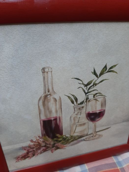 Vând diverse tablouri mici,medii sau mari.