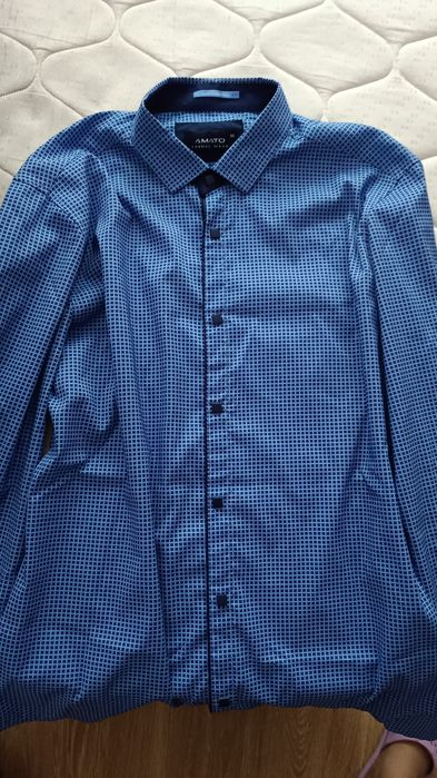 Рубашки мужские стильные