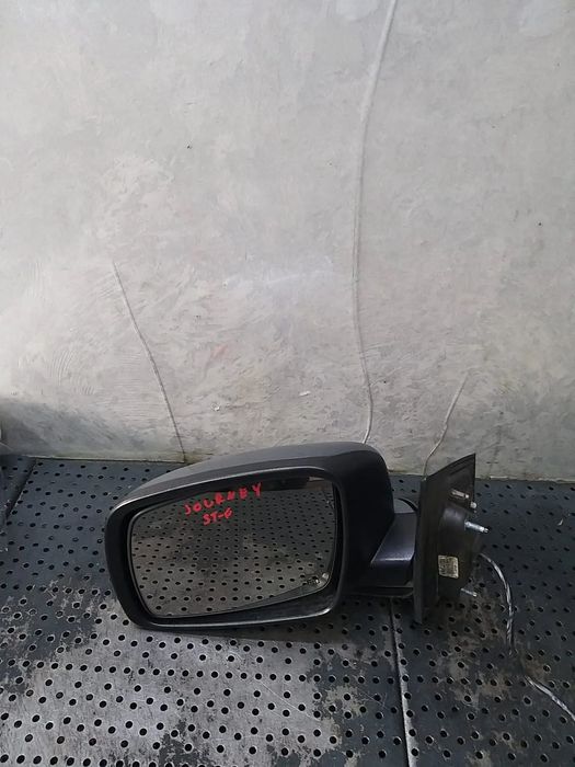 Oglinda electrica stanga dodge journey pentru piese 48207l