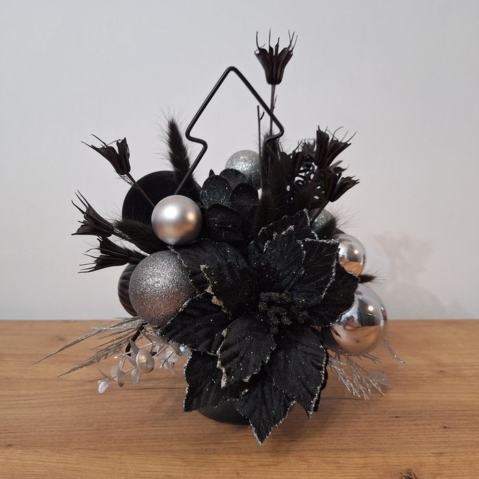 Aranjamente cu flori uscate și criogenate