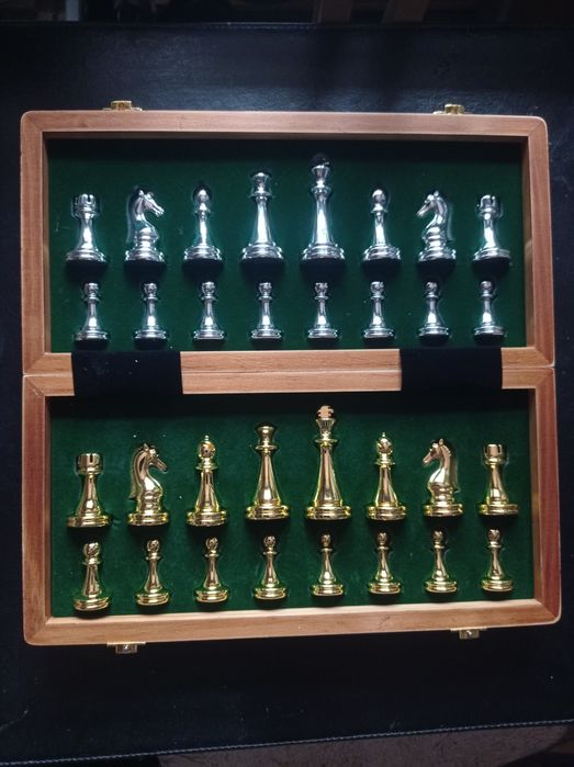 Вечные шахматы металлические