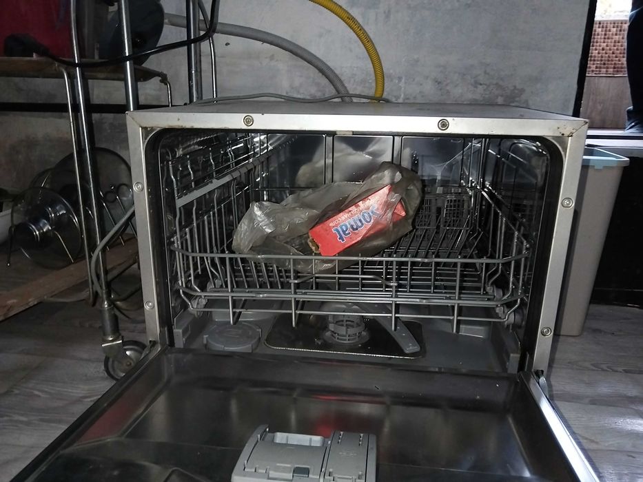 Продам посудомойку
