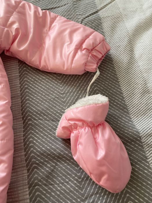 Бебешки зимен космонавт