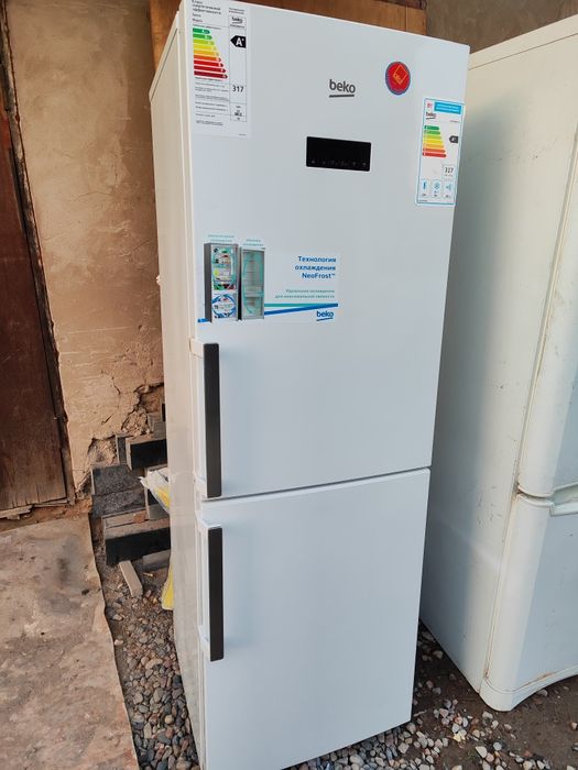 Холодильник рабочий