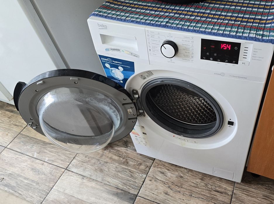 URGENT: Mașină de spălat rufe,  Beko WUE7612XST, 7 kg, 1200 RPM, Clasa D, SteamCure, Drum Clean SteamCure, Motor Pro-Smart Inverter, alb.