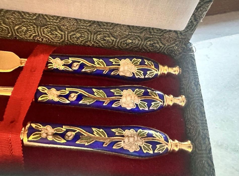 Tacamuri cloisonne