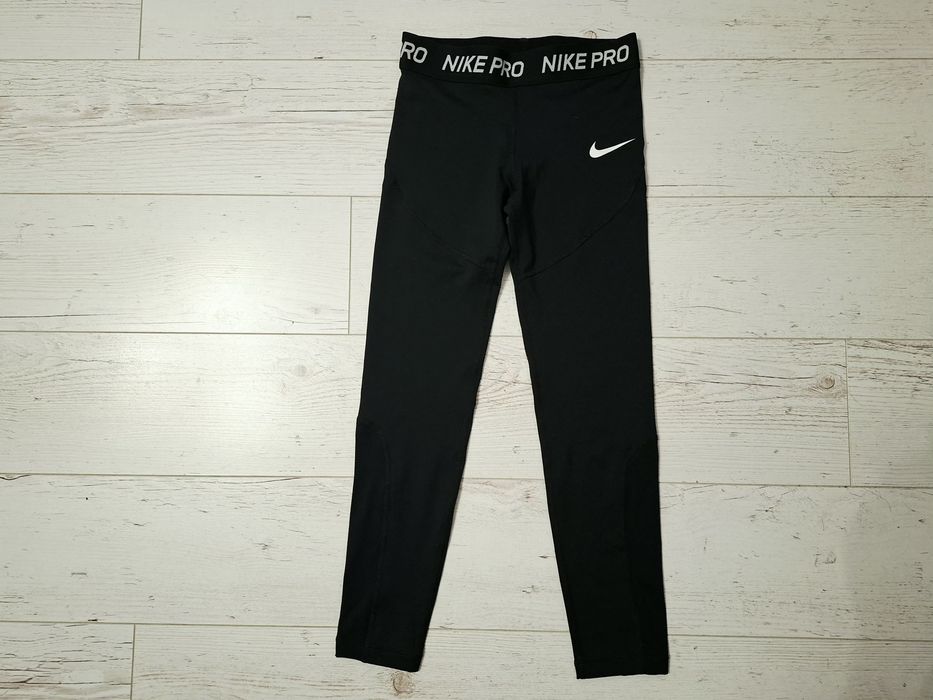Nike Pro-Ориг. Детски клин Нов!!!