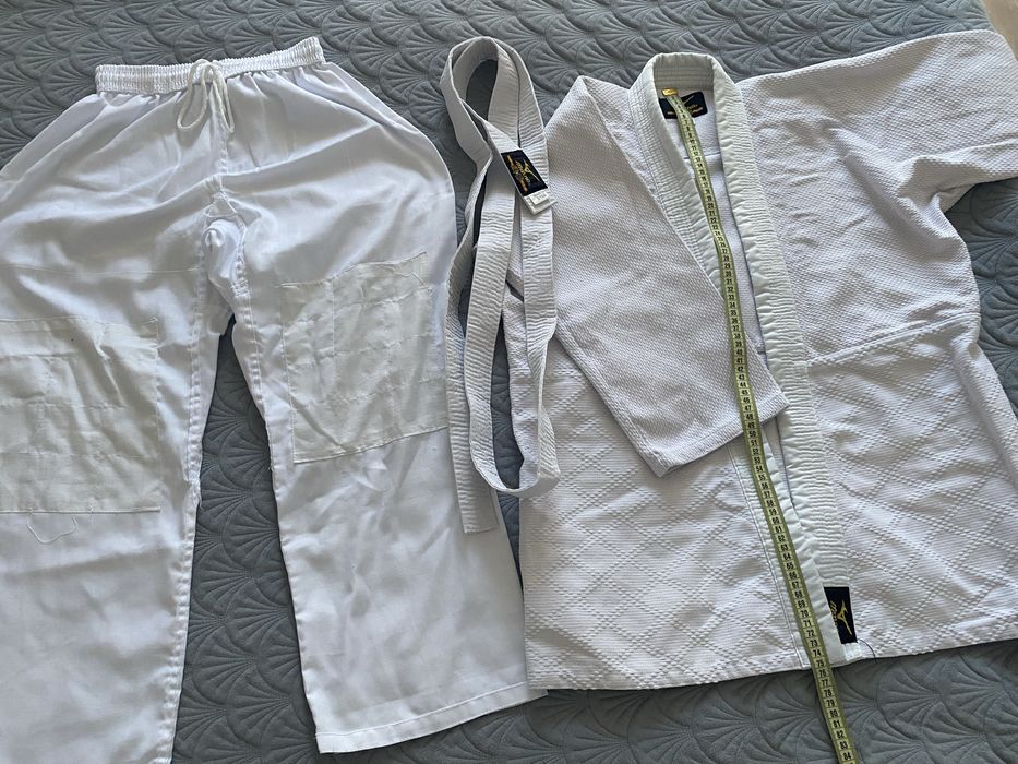 Продам кимоно для дэюдо 5000т