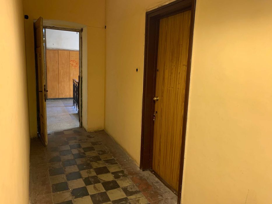 Стая / ОФис под наем 2 бр. - гр.София, бул.Витоша 1а