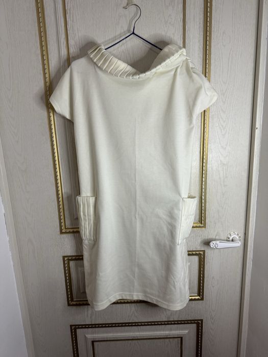 Платье на разных ценах