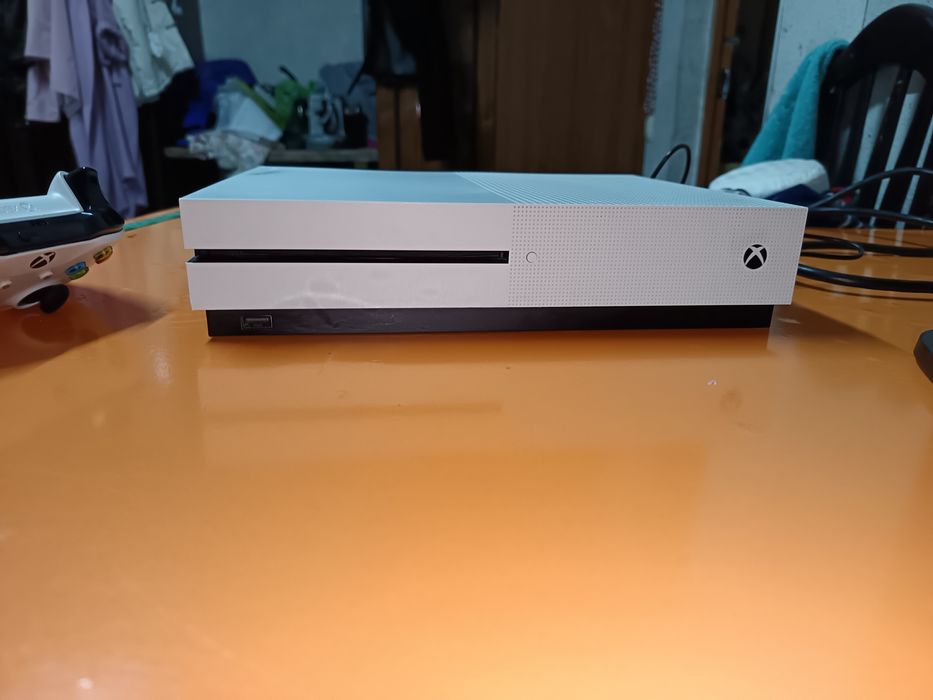 Xbox one s 500gb