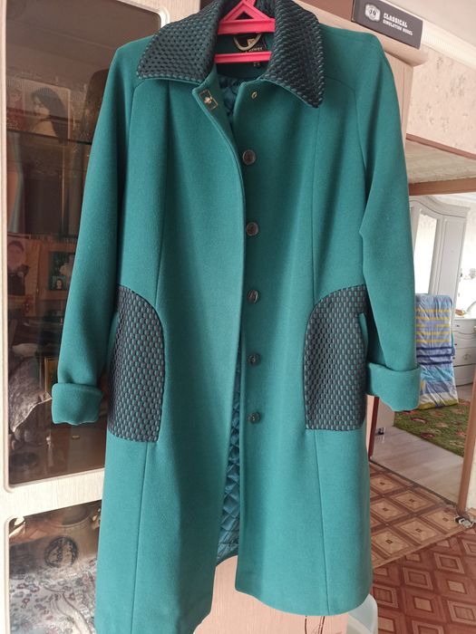 Продам пальто в отличном состоянии