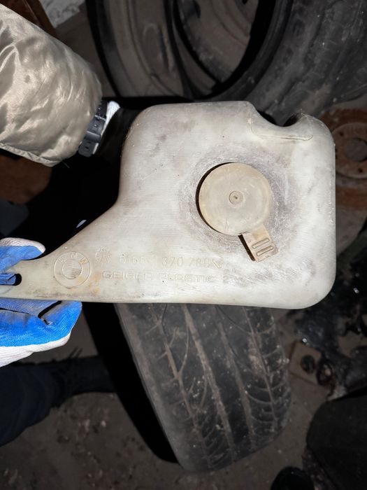 Бачок омывателя бмв е30, bmw e30