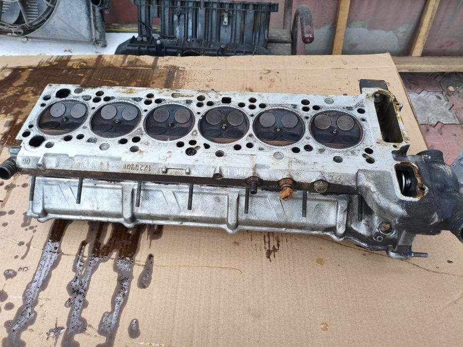Продам головку м50 2л бмв е34