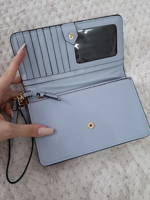 Сумка клатч, сделанная под кошелёк