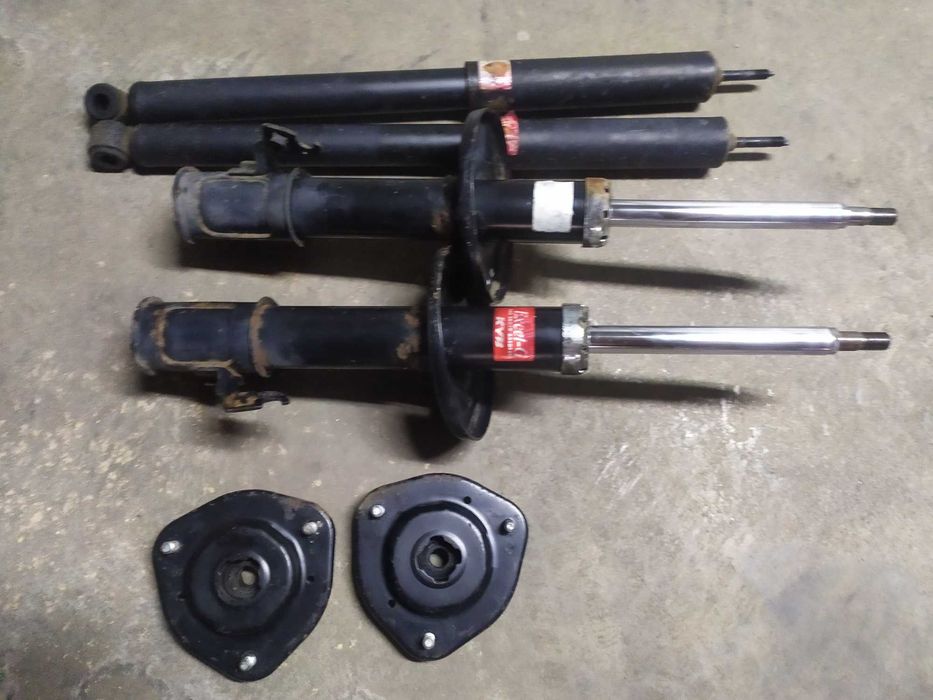 Амортисьори за Тойота пикник
