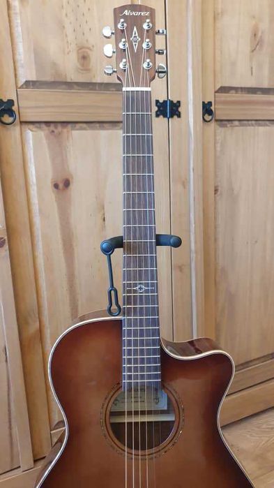 Chitara Electro-Acustica ALVAREZ AFA95CE Folk - OM