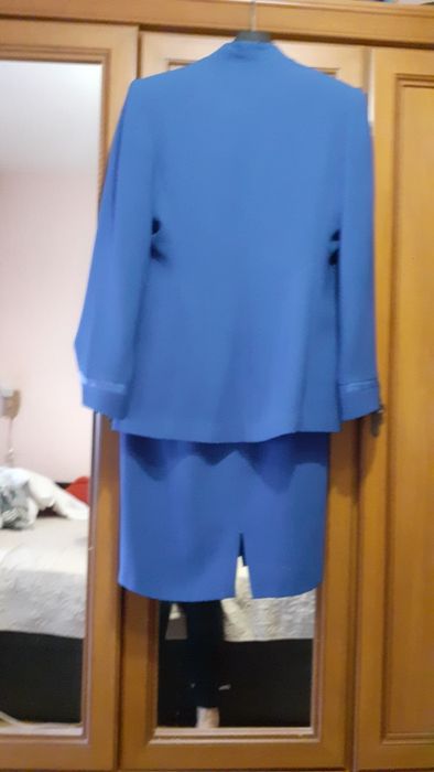 Комплект рокля със сако