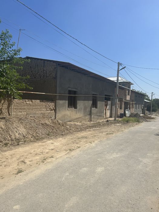 Kok terak generalda Yer sotiladi 6 sotix