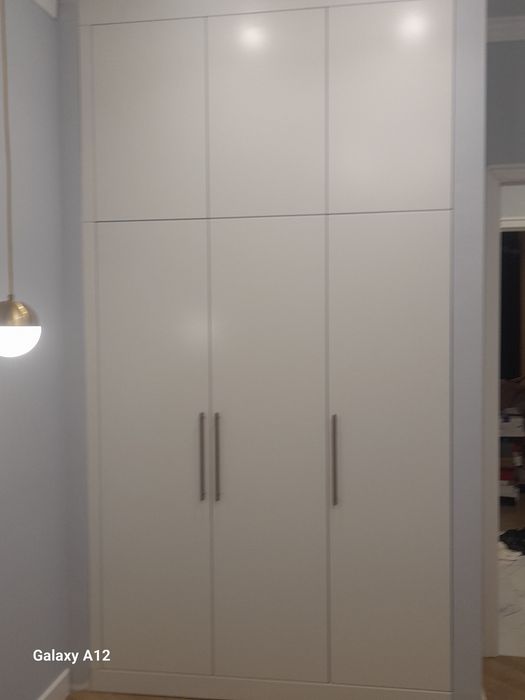 Шкафы , прихожий