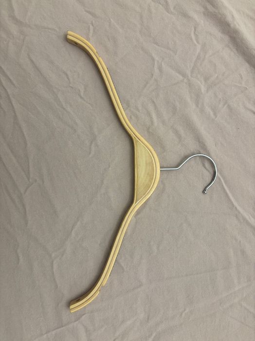 Закачалки за дрехи/ панталон /детски дрехи