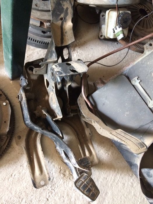 Жетта Голф 2 педали