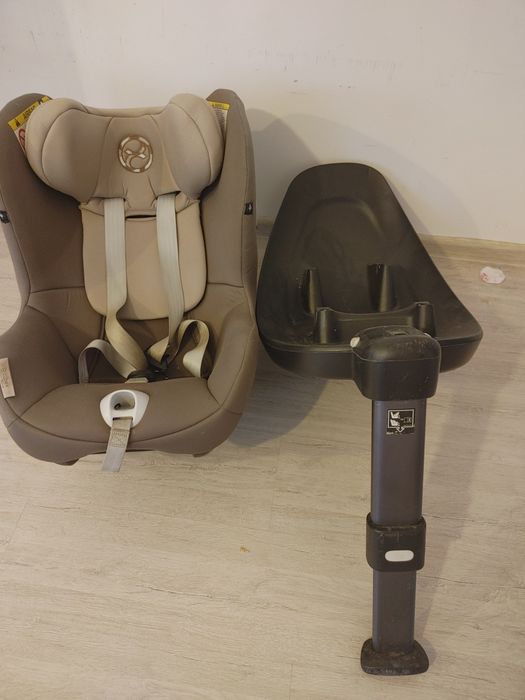 Cybex Sirona M2 + Base M i-size