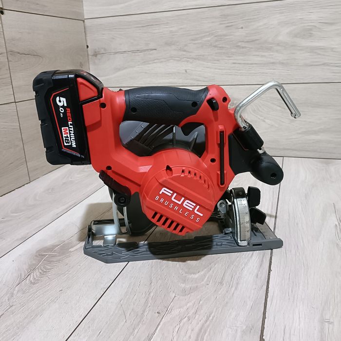 Circular pentru lemn Milwaukee M18 CCS 55
