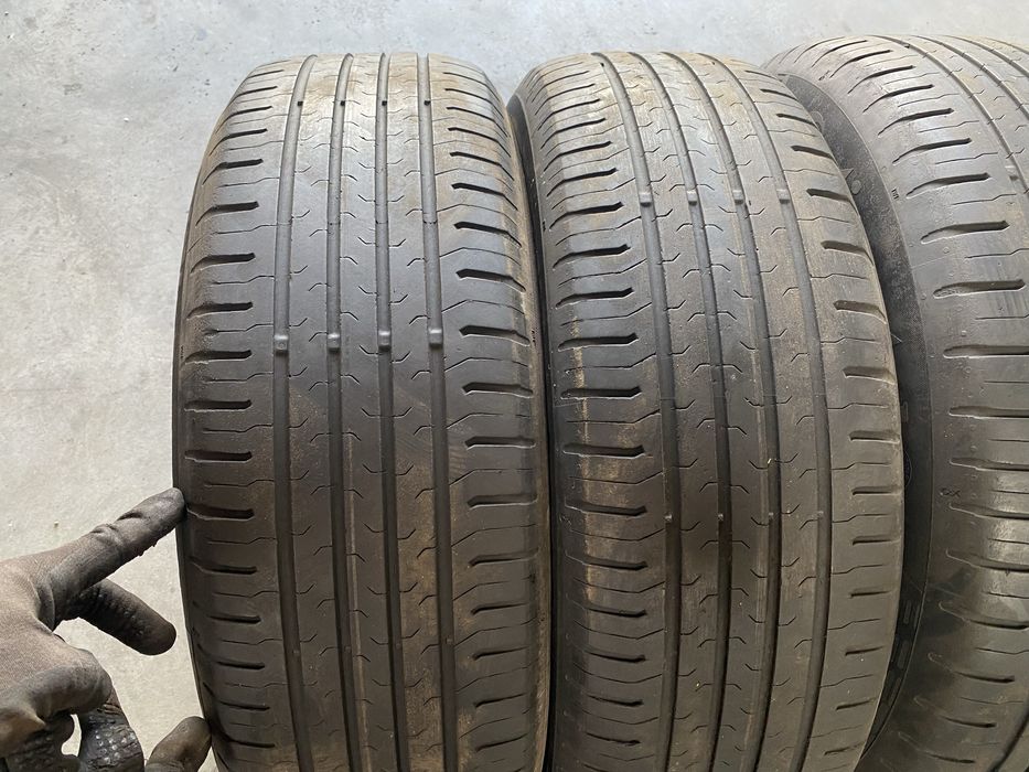 Anvelope vara 215 65 17 Continental