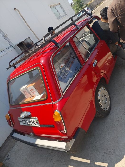 Vaz 2102        .
