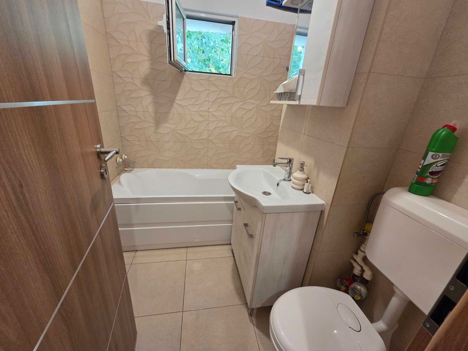 Apartament de inchiriat cu 4 camere Doamna Ghica