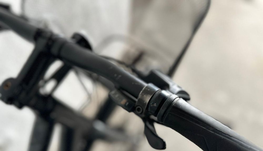 Bicicleta Oras Liv Giant Alight 2 City Disc 28'' Gunmetal Black M -A-