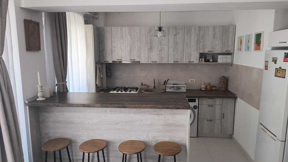 Apartment 2 camere de inchiriat