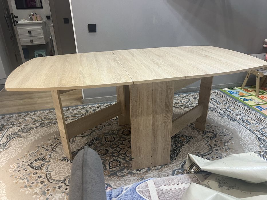 Стол книжка продам