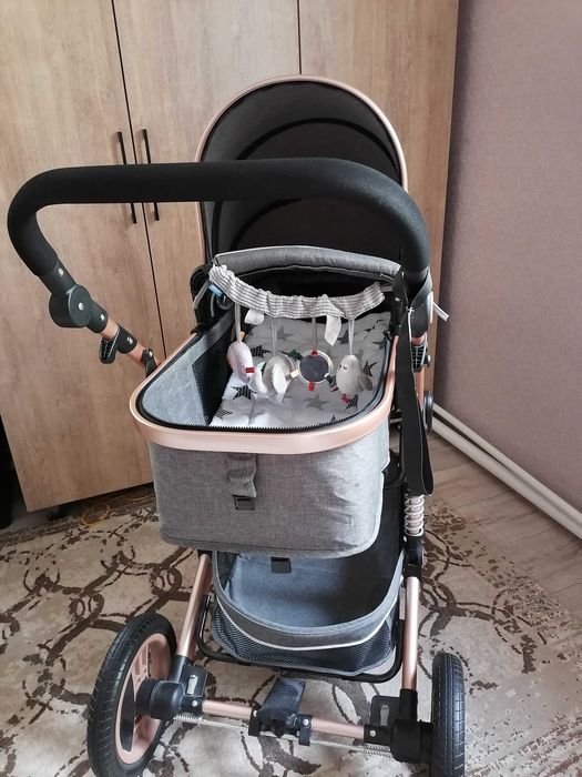 Коляска с рождения