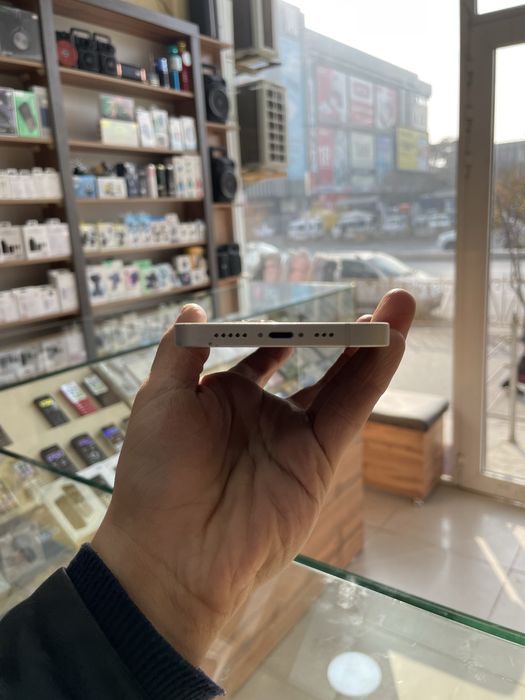 iPhone 13 128gb 79% skrit icloud ARZON NARXDA sim+esim