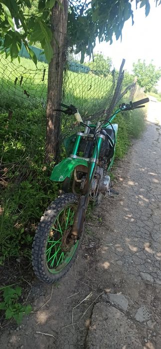 Vând cross 125 cc sau schimb