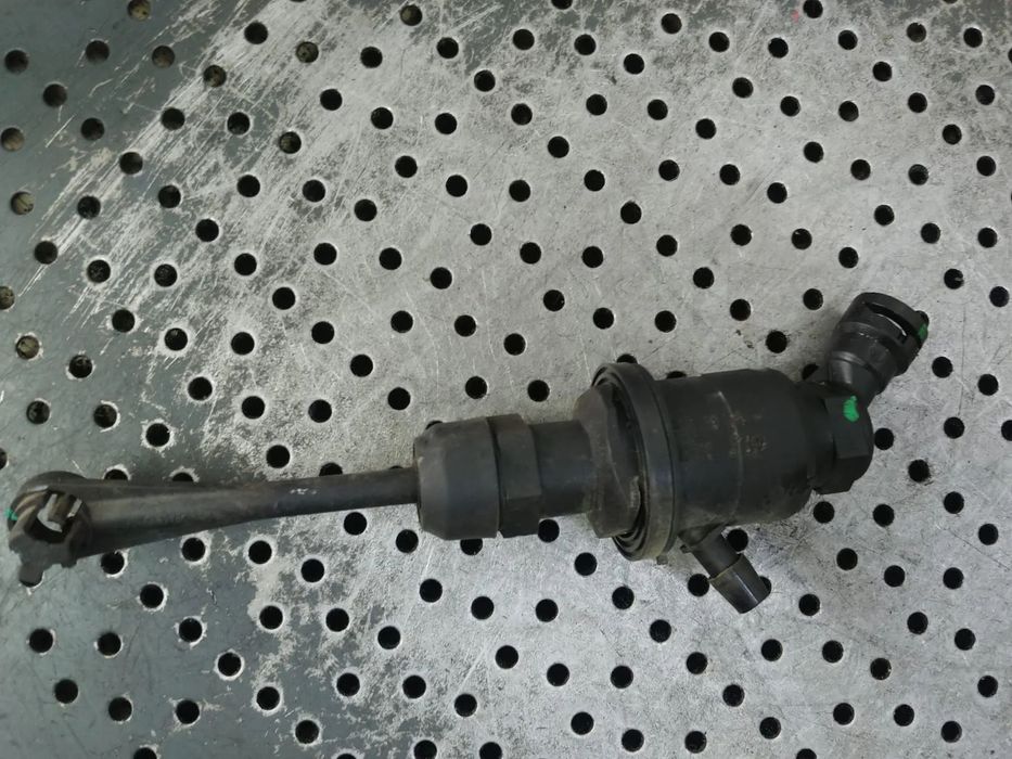 pompa ambreiaj  2.0 dci m9r renault koleos 1 hy