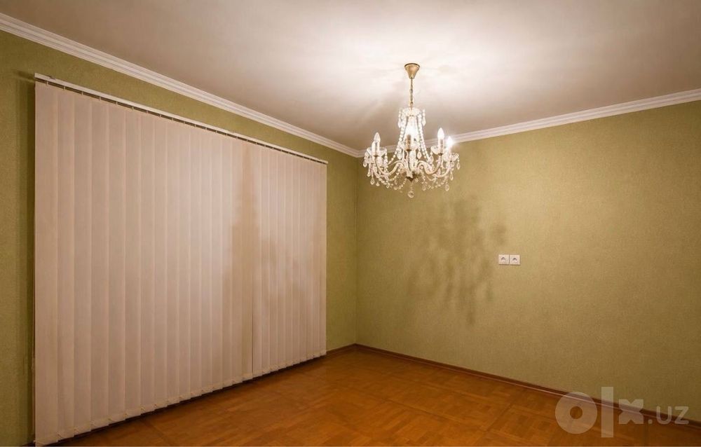 Срочно продается квартира Ц - 6 2 комнатная 77 серия 60кв.м